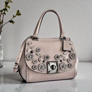 Coach Drifter Top Handle – Willow Floral Appliqué Glove‑Tanned Leather